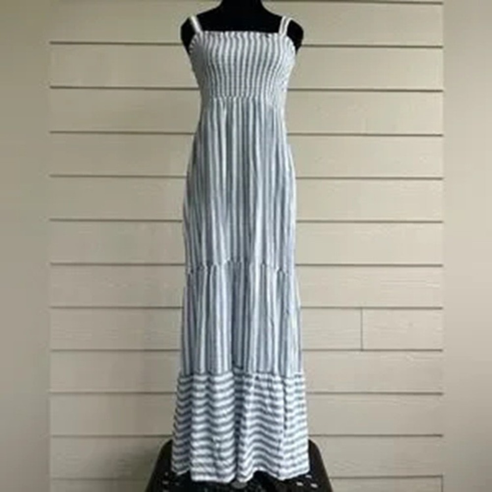 Raviya Women's Blue and White Striped Cover-Up Dress Size Sm with Pockets